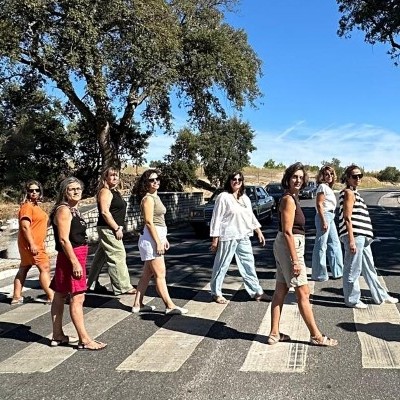 Equipa do Pré-Escolar 2026/2027: Mais um ano que começa Com uma equipa na escola,  na rua  e onde quer que os vossos filhos estejam. Bom ano letivo 2026/2027